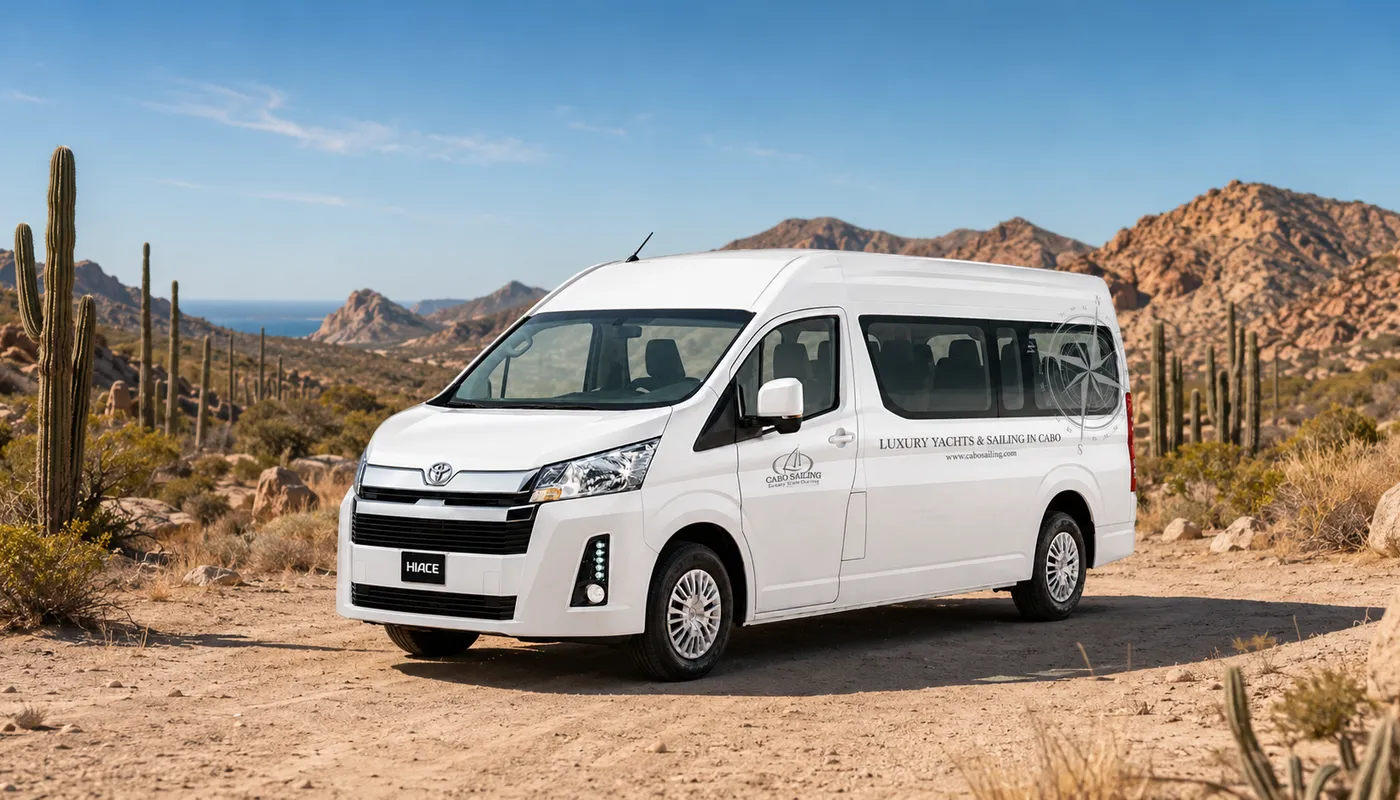 Van de transporte de Cabo Sailing en el desierto