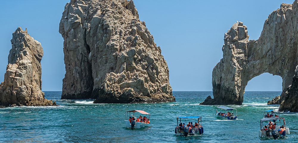 Planning Your Getaway: How Far Is Cabo From Cancun?